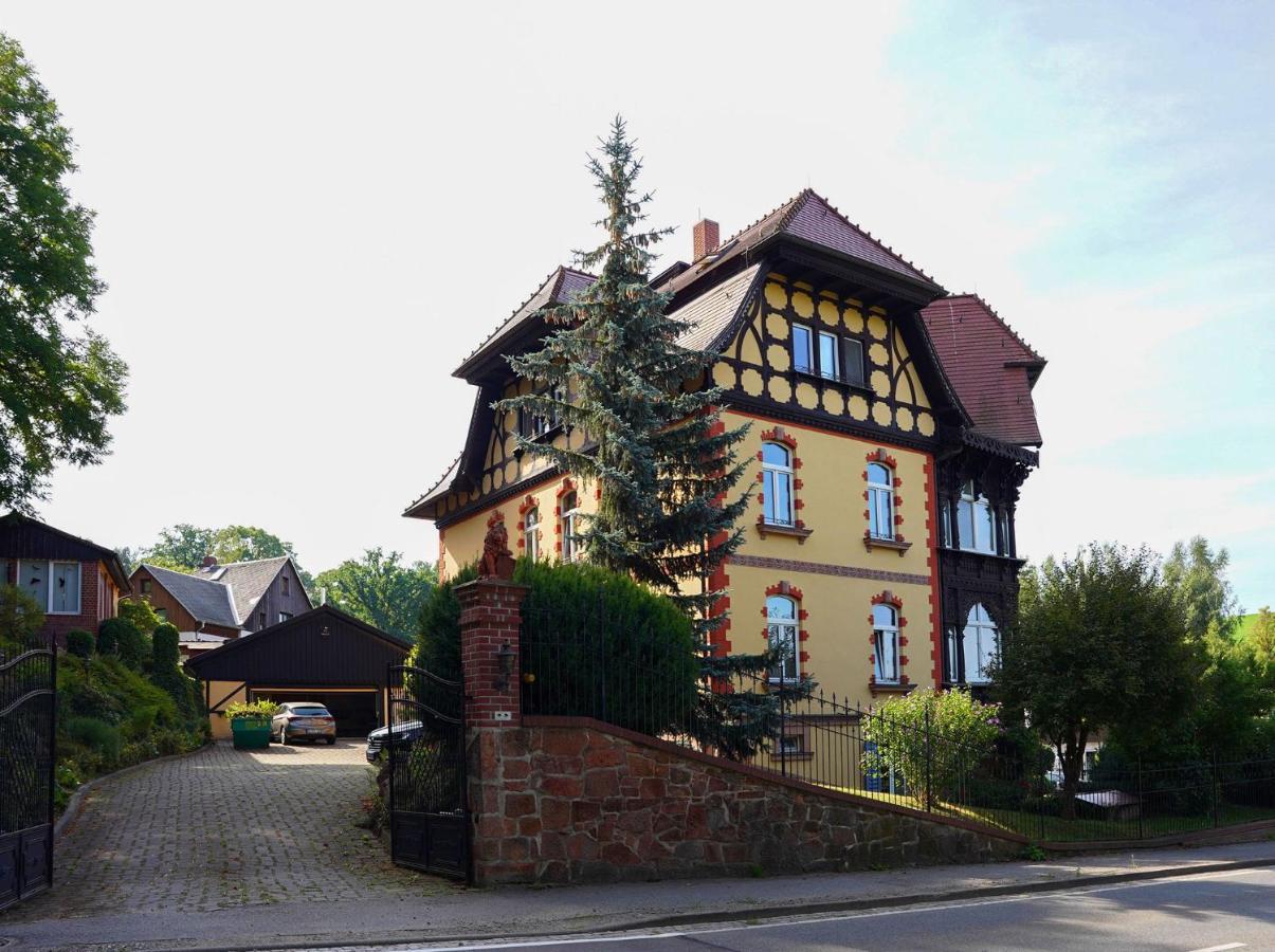 Apartment In Villa Rochlitz ภายนอก รูปภาพ